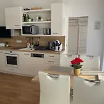 Rosebeach Am Ossiachersee Und Gerlitzen Skipiste Appartamento *