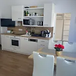 Rosebeach Am Ossiachersee Und Gerlitzen Skipiste Appartamento Bodensdorf