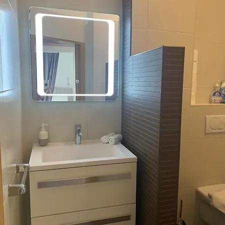 Apartamento Rosebeach Am Ossiachersee Und Gerlitzen Skipiste