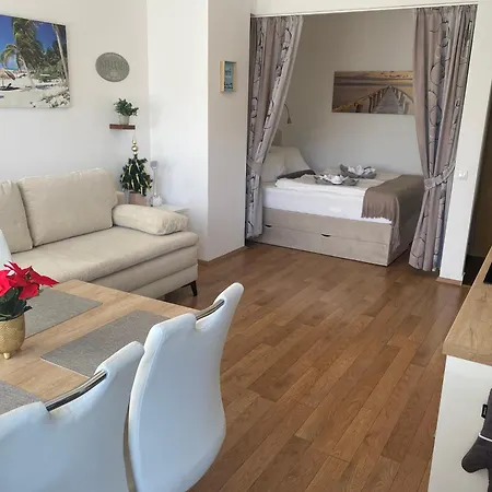 Rosebeach Am Ossiachersee Und Gerlitzen Skipiste *