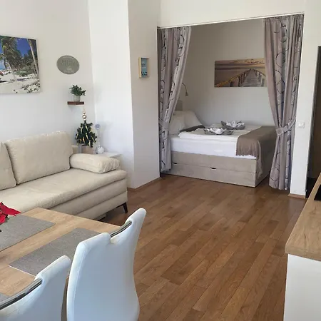 Rosebeach Am Ossiachersee Und Gerlitzen Skipiste Bodensdorf