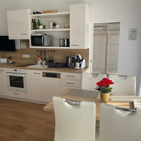 Rosebeach Am Ossiachersee Apartment *