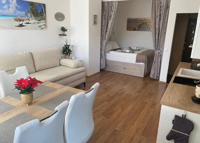 Rosebeach Am Ossiachersee Und Gerlitzen Skipiste *